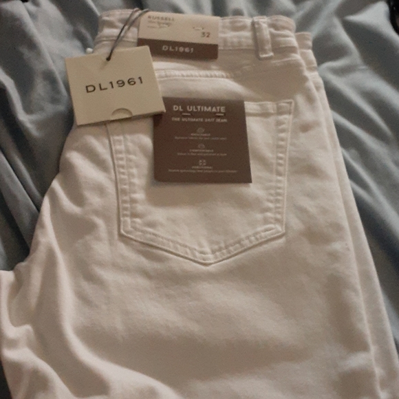 All white jeans - Picture 1 of 1